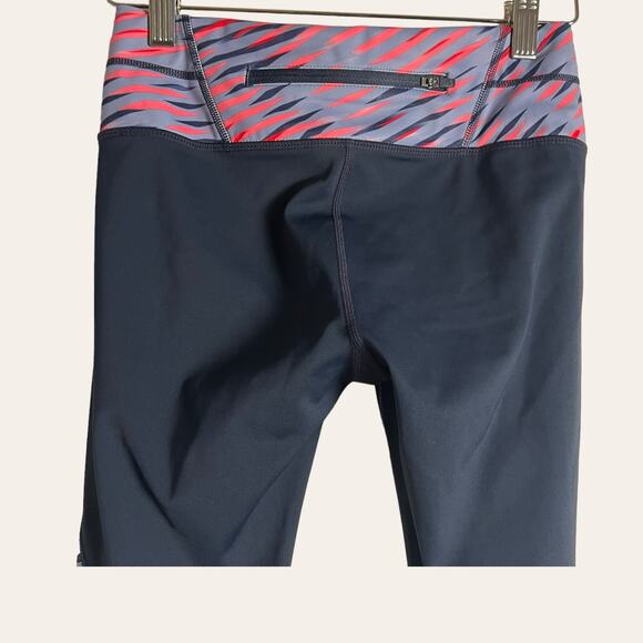 Athleta Electra Sonar Navy Blue Red 7/8 Workout Legging Size XS - Picture 6 of 9